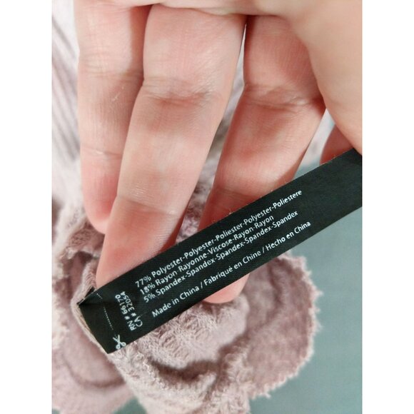 OUT FROM UNDER URBAN O Womens JoJo Waffle Knit Top SZ S Mauve Slouchy Oversize - Picture 9 of 10